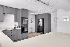 Photo 31- click for photo gallery